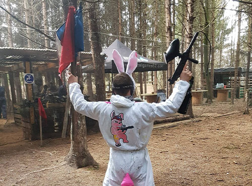 Paintball avec costume de lapin à Tourcoing